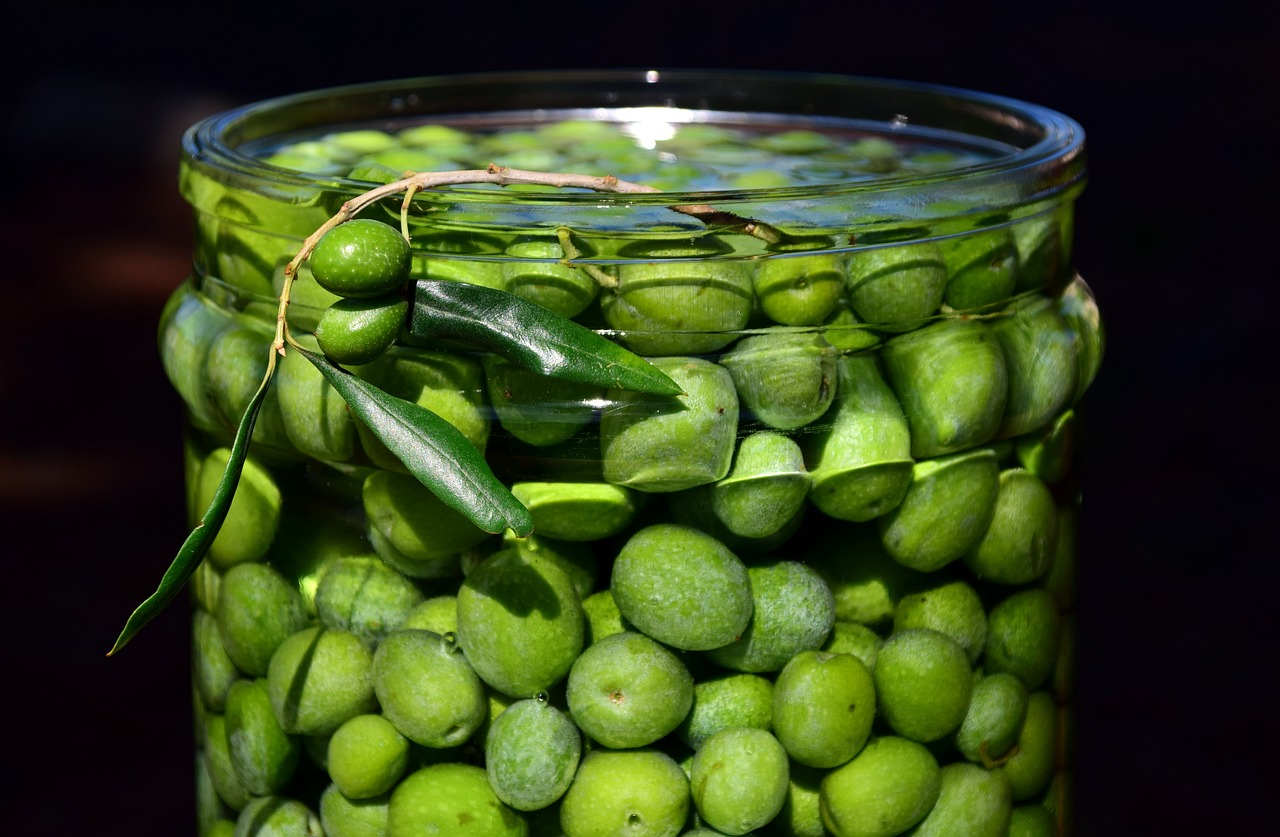 olive in salamoia - Ricettepercucinare.com